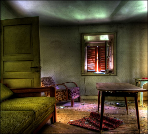 Photograph Kaveh Hosseini Room on One Eyeland