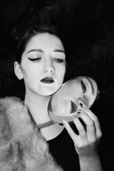 Photograph Chen Chen Grace on One Eyeland