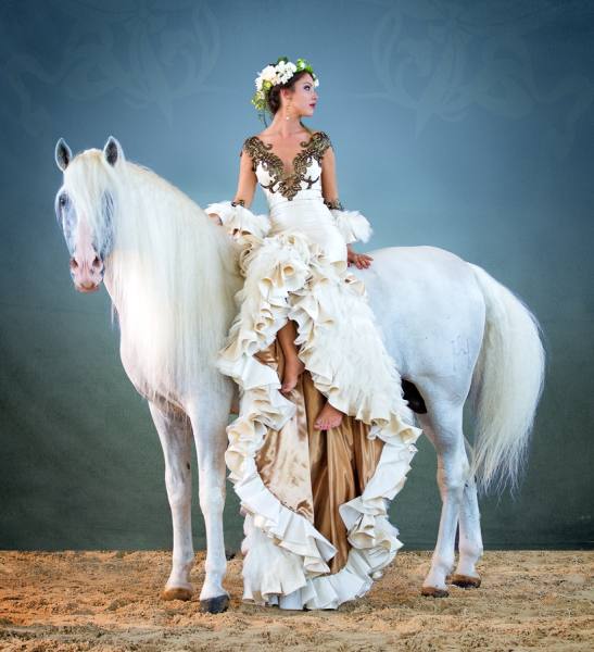 Photograph Ignacio Alvar  Thomas Amparo Pardal Clara on One Eyeland