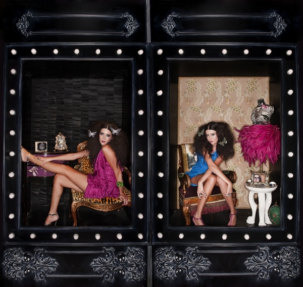 Photograph Belinda Muller A Burlesques Story on One Eyeland