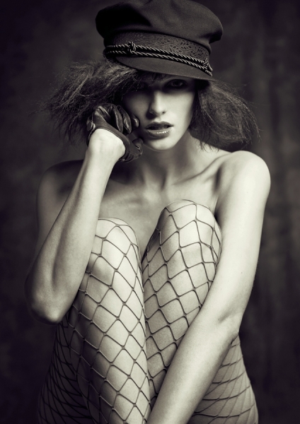 Photograph Joanna Kustra Black on One Eyeland