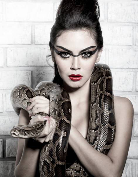 Photograph Yoppy Yohanes Burlesnake on One Eyeland