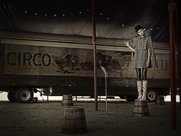 Photograph Raul Docasar Circus1 on One Eyeland