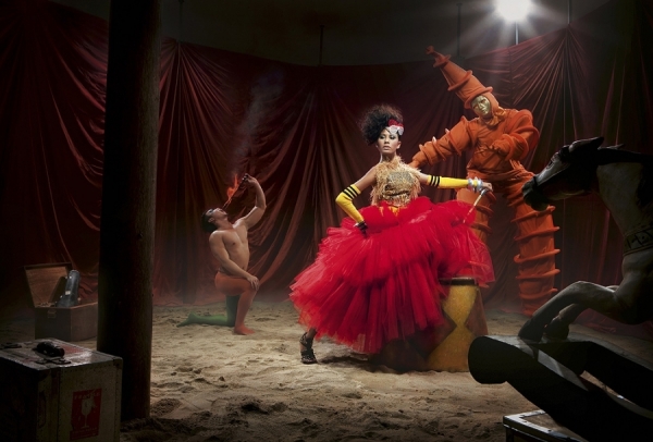 Photograph Invy Ng Circuscircus1 on One Eyeland