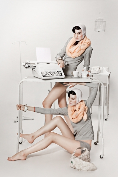 Photograph Hung Ng Dolly Twins on One Eyeland