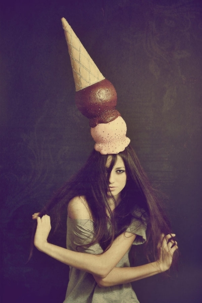 Photograph Fernanda Preto Fashion Editorial Onspeed Magazine on One Eyeland