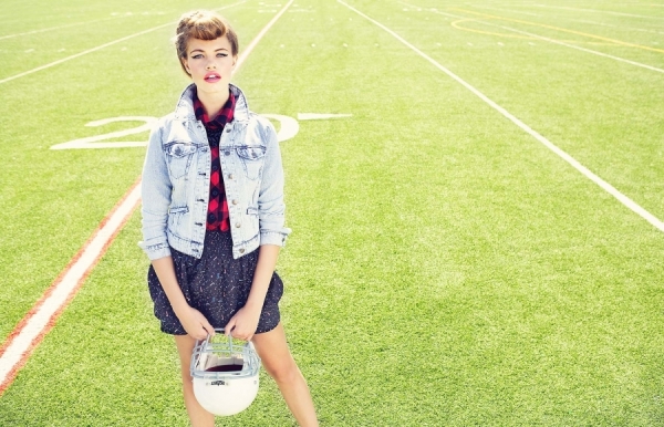 Photograph Chris Hunt Forever 21 Advertising on One Eyeland