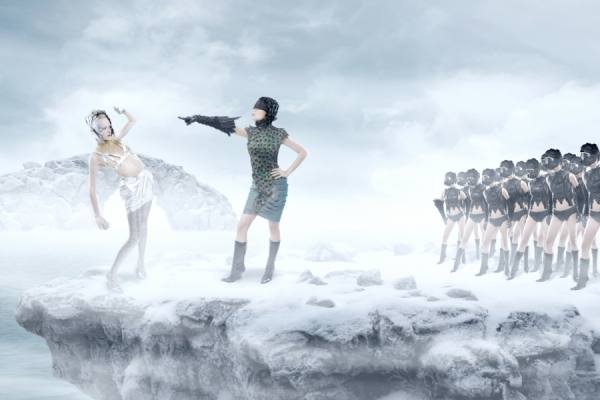 Photograph Hartono Hosea Ice Girls on One Eyeland