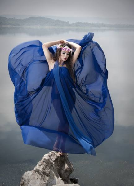 Photograph Oscar Fonseca Ninfa Azul on One Eyeland