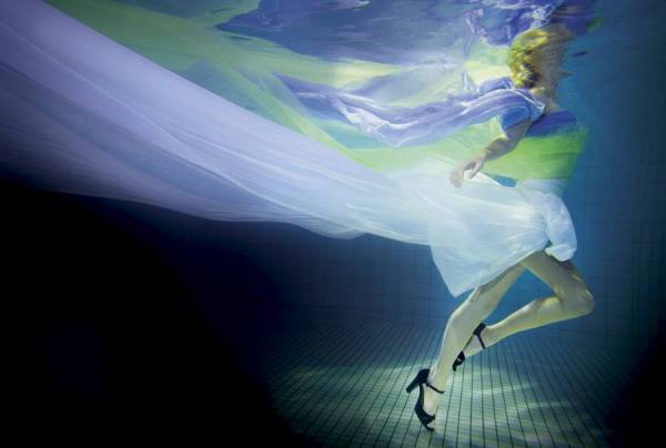 Photograph Robert Earp Ocean Blue 2 on One Eyeland