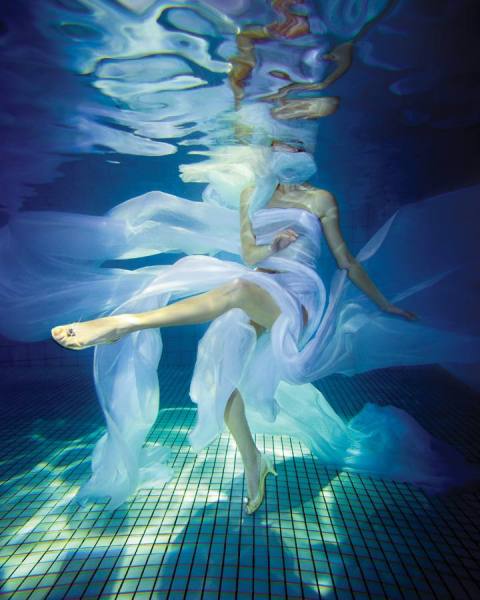 Photograph Robert Earp Ocean Blue 3 on One Eyeland