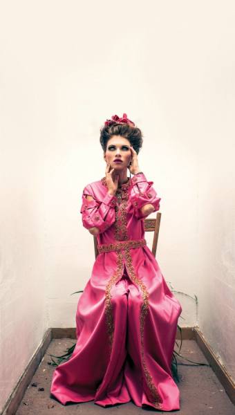 Photograph Ian Pettigrew Pink Dress on One Eyeland