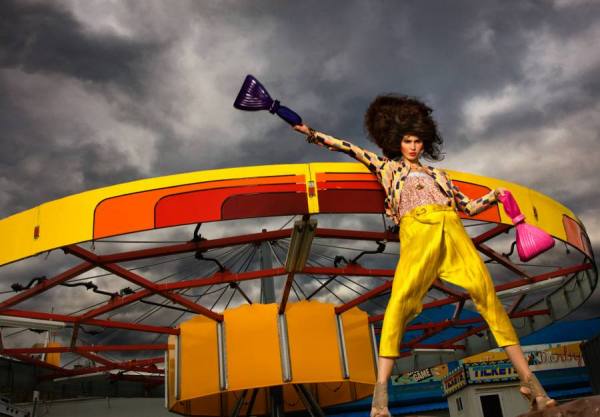 Photograph Tomaas Nyc Welcome To Wonderland on One Eyeland