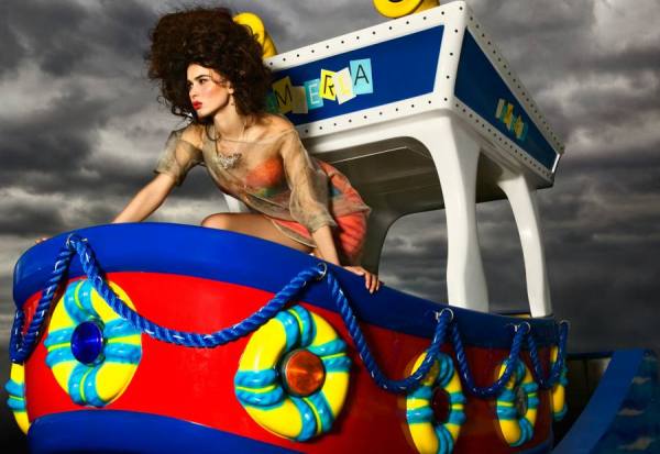 Photograph Tomaas Nyc Welcome To Wonderland on One Eyeland