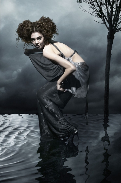 Photograph Brenda De Vries Michael Van Der Meide Couture on One Eyeland