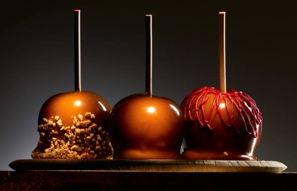 Photograph Joe Felzman Candy Apples on One Eyeland