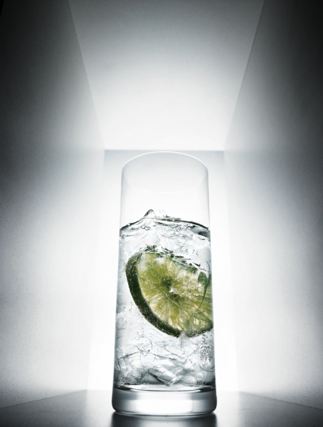 Photograph Max Schendel Gin Tonic on One Eyeland