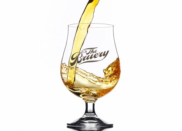 Photograph John Early The Perfect Pour on One Eyeland