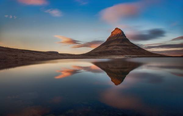 Photograph Peter Svoboda Hot Tip on One Eyeland
