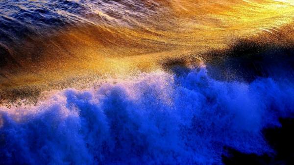 Photograph Viral Padiya Colorful Waves on One Eyeland