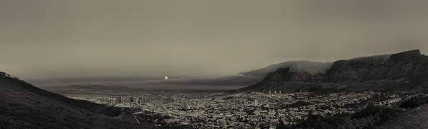 Photograph Antti Viitala Cape Town on One Eyeland