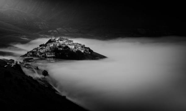 Photograph Peter Svoboda Over The Foggy Sea on One Eyeland