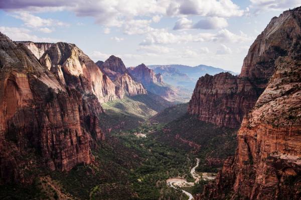 Photograph Laura Barisonzi Angels Landing on One Eyeland
