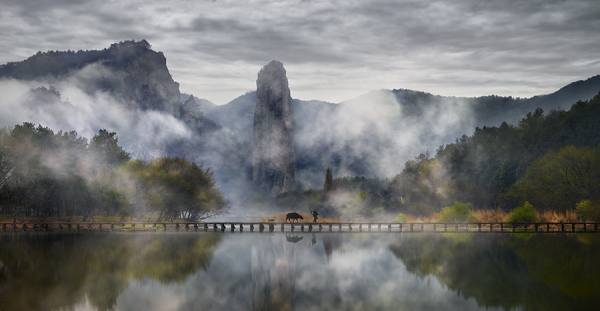 Photograph Thierry Bornier Fairyland Of Zhejiang on One Eyeland