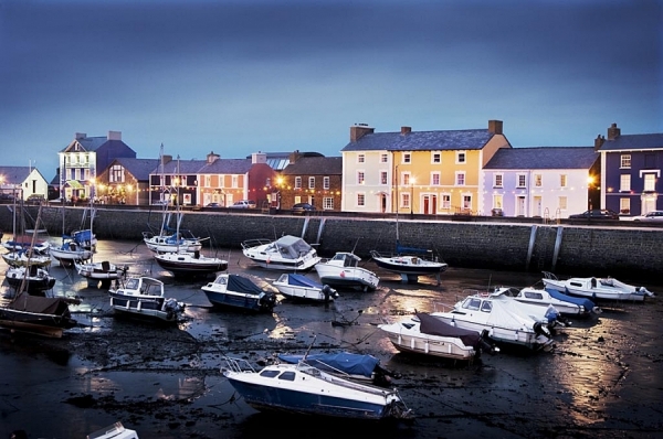 Photograph Craig Easton Aberaeron Harbour Wales on One Eyeland