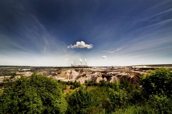 Photograph Andrzej Bochenski Clauds Factory on One Eyeland