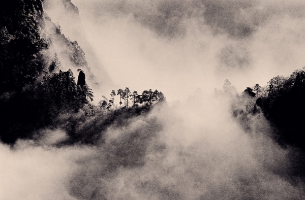 Photograph Chris Bailey Clouds 1 on One Eyeland
