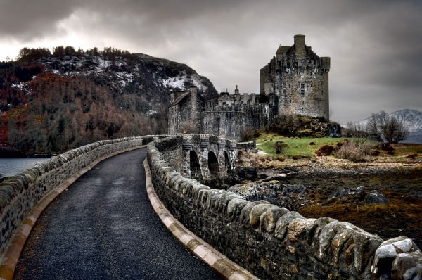 Photograph Glen Campbell Eilean Donan Castle on One Eyeland