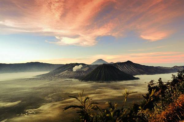 Photograph Arnold James Great Bromo on One Eyeland