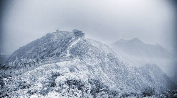 Photograph Artem Orlyanskii Great China Wall on One Eyeland