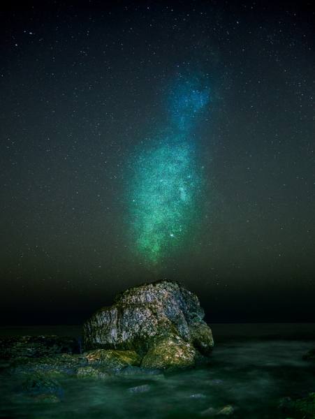Photograph Kremer Johnson Los Angeles Sky on One Eyeland