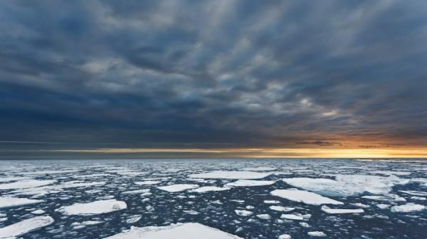 Photograph Anette Mossbacher Lost In The Vastness on One Eyeland