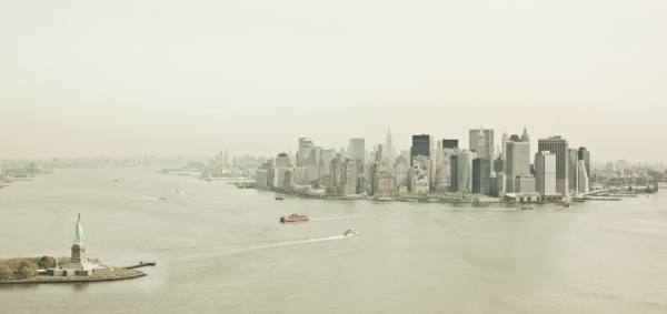 Photograph Patrick Curtet Nyc on One Eyeland