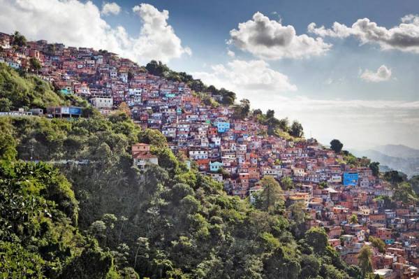 Photograph Robert Wilson Rio Favela on One Eyeland