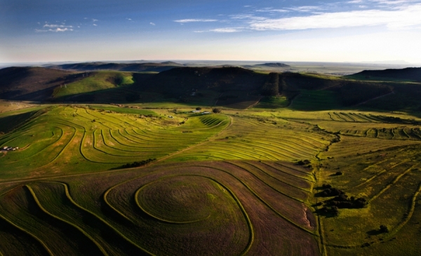 Photograph Bryan Traylor Rolling Hills on One Eyeland