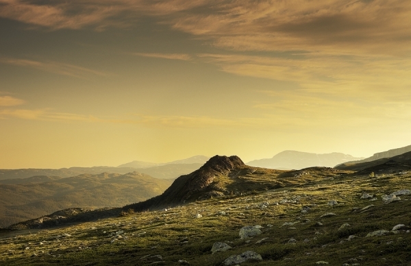 Photograph Daniel Grizelj The Hill on One Eyeland
