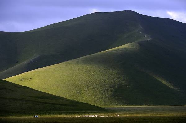 Photograph Suchet Suwanmongkol Umbria Italy on One Eyeland
