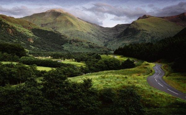 Photograph Derek Seaward Winding Road on One Eyeland
