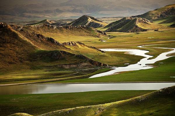 Photograph Suchet Suwanmongkol Xinjiang 1 on One Eyeland