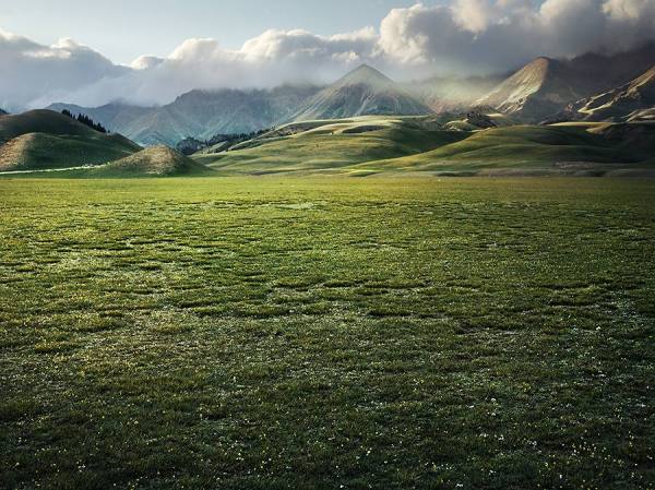 Photograph Suchet Suwanmongkol Xinjiang 7 on One Eyeland