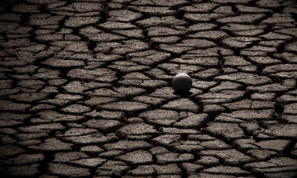 Photograph Mitja Roser Earth on One Eyeland