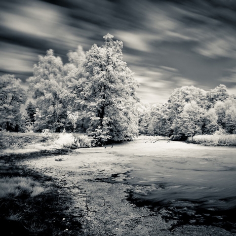 Photograph Tomasz Kaluzny Alien Planet on One Eyeland