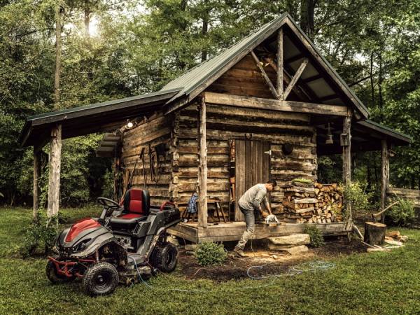 Photograph Andy Mahr Lowes Home Improvement on One Eyeland