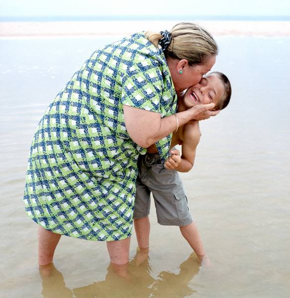 Photograph Karan Kapoor Granma Kiss on One Eyeland