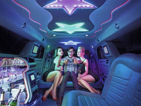 Photograph Diego Freire Modern Nerds on One Eyeland