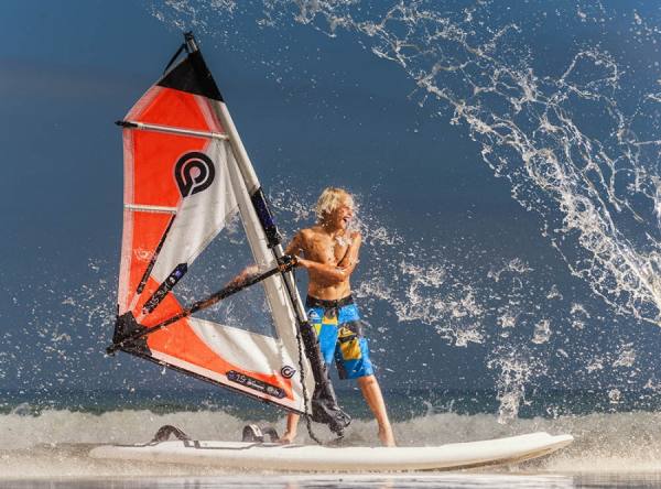 Photograph Ben Welsh Summer Fun on One Eyeland